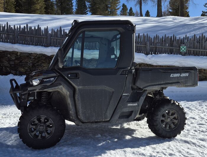 CAN AM TRAXTER 1000 XU